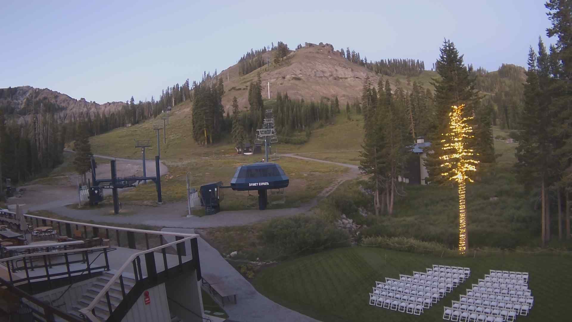 Web Cam: Mt. Disney 